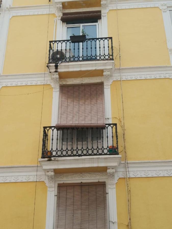 Beams & Bricks Apartment Valencia Exterior foto